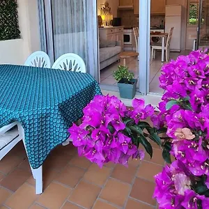 Le Tamaya T2 En Rez De Jardin A 2 Pas D Belle De Toutes Commodites Et Centre Port Appartement Cavalaire-sur-Mer